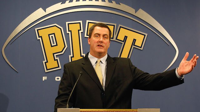 Wisconsin Set to Reportedly Hire Pittsburgh's Paul Chryst as Coach, Should Have Tested Waters Longer