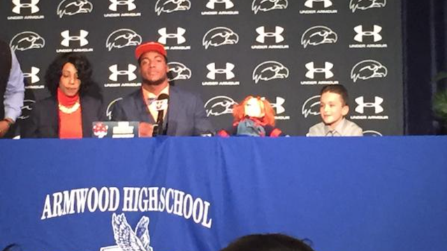 Top Recruit Byron Cowart Had Chucky Doll With Him on National Signing Day