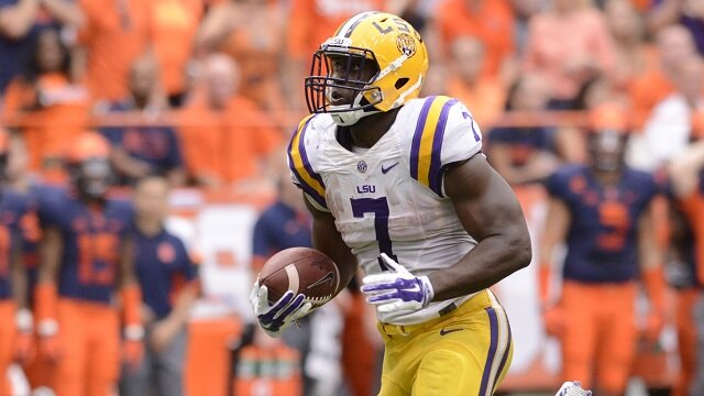 Leonard Fournette Proved That He Is Unquestionably College Football's Best Player vs. Syracuse