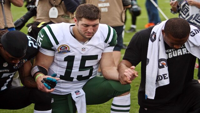 Philadelphia Eagles Make It Clear They\'re Not Interested in Tim Tebow