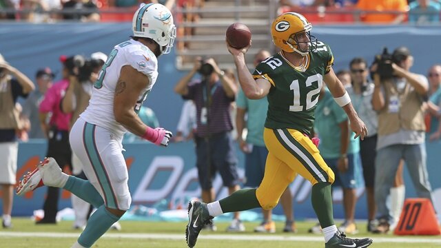 Green Bay Packers v Miami Dolphins rodgers