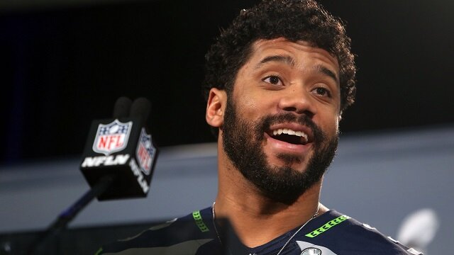 Russell Wilson Enrages Twitter With \