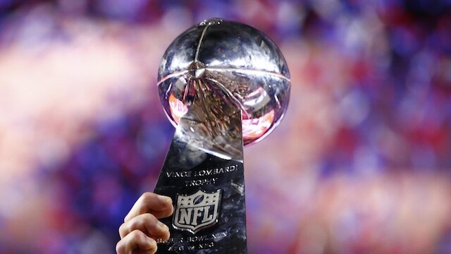 Super Bowl, Lombardi Trophy