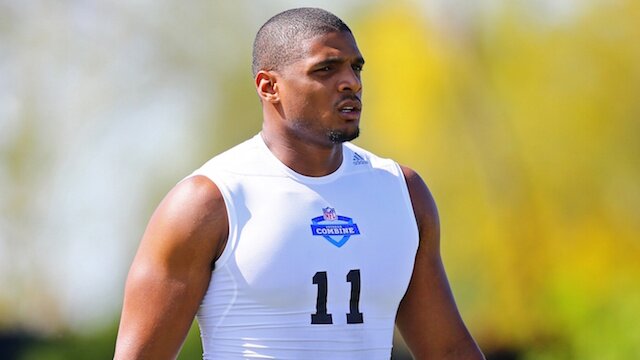 Michael Sam Keeps Career Rolling, Signs With Montreal Alouettes