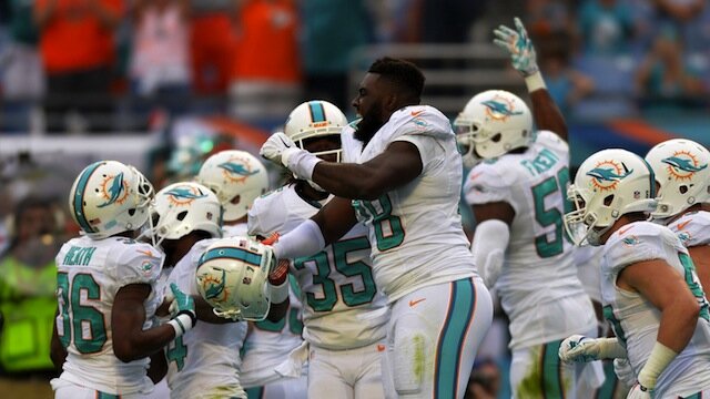 Miami Dolphins Team Celebrating