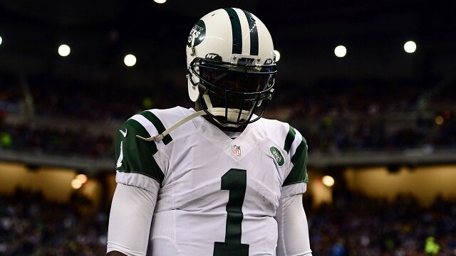 Pittsburgh Steelers Sign QB Michael Vick, Who Doesn't Fit Their Offense Remotely