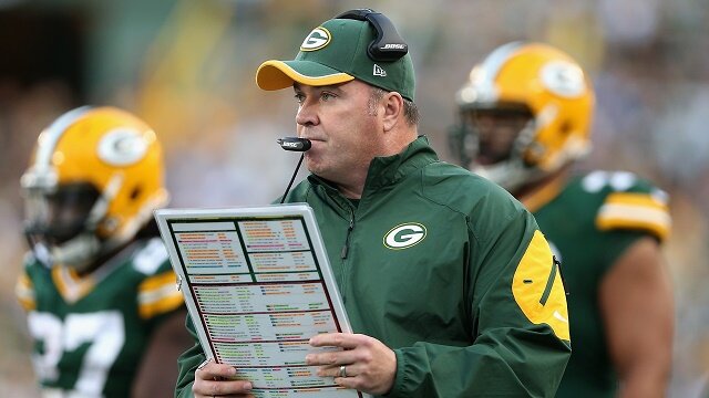 Make Sure Mike McCarthy Knows He's Calling Plays in 2016