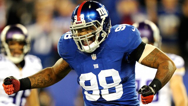 Damontre Moore Released by Giants After Fighting With Teammate Over Headphones