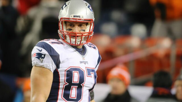 New England Patriots Are Wise To Keep Rob Gronkowski Out Of OTAs