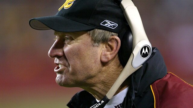 Each NFL Team\'s Worst Coaching Hire Ever