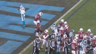  Watch Carolina Panthers' Cam Newton Dab In End Zone While Everyone Scuffles 