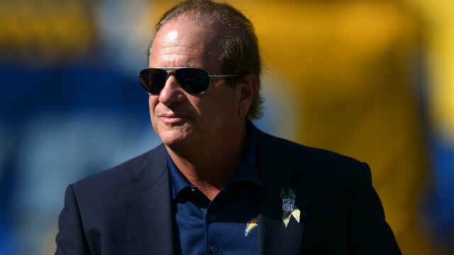 Oakland Raiders and San Diego Chargers' Bid on LA is Gaining Steam