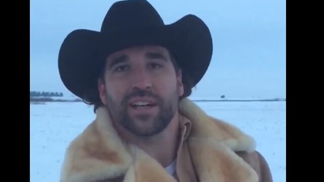 Watch Jared Allen Announce Retirement By Literally Riding Off Into The Sunset