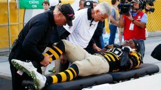 Watch Le'Veon Bell Show His Knee Is Progressing Nicely With Solid Dunk