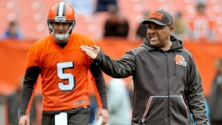 Hue Jackson’s Tough Love Is A Breath Of Fresh Air For Cleveland Browns
