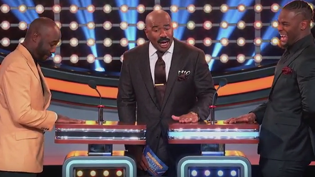Steelers\' Le\'Veon Bell Baffles Steve Harvey With Answer On Celebrity Family Feud
