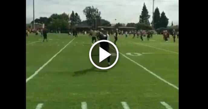 NFL Hall of Famer Jerry Rice Shows He's Still Got It at San Francisco 49ers Training Camp