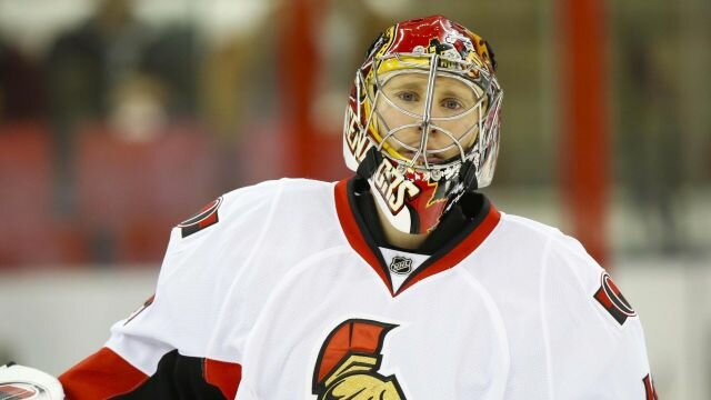 Craig Anderson's Struggles Continue in Ottawa Senators' Loss to Vancouver Canucks