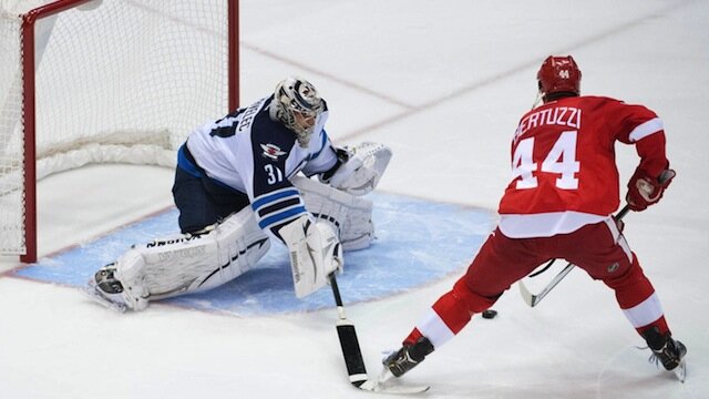Detroit Red Wings: The Good and Bad From Shootout Loss To Winnipeg Jets