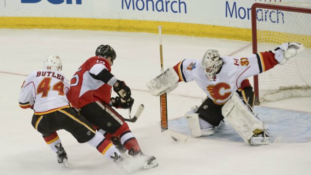 Third-Period Explosion Fuels Ottawa Senators' Victory Over Calgary Flames