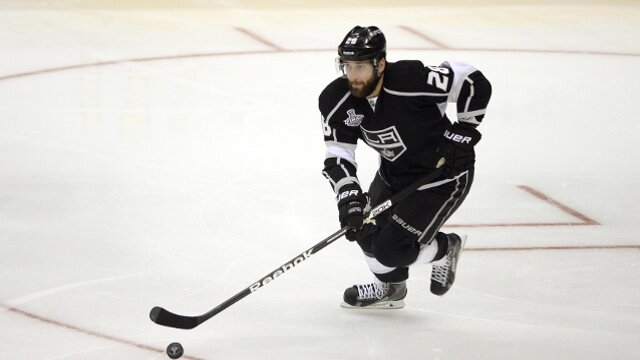 A Team Should Give Los Angeles Kings' Jarret Stoll A Chance