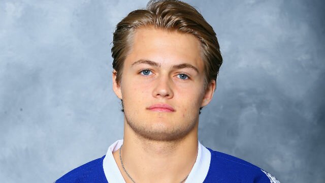 Toronto Maple Leafs Should Keep William Nylander in the AHL