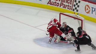 Carolina Hurricanes Goalie Eddie Lack Leaves Ice On Stretcher Following Nasty Collision In Overtime