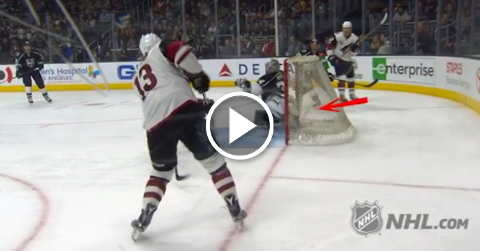 Jonathan Quick Kicks Puck Out of Midair on Ridiculous Save for Los Angeles Kings