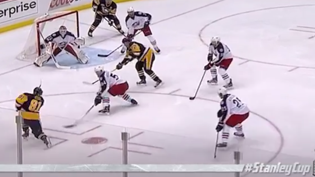 Phil Kessel Snipes a Goal for Pittsburgh Penguins in Game 1 Win over Columbus Blue Jackets