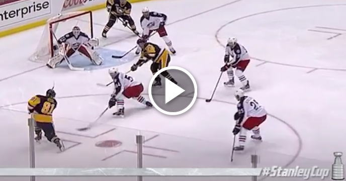 Phil Kessel Snipes a Goal for Pittsburgh Penguins in Game 1 Win over Columbus Blue Jackets