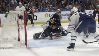 Toronto Maple Leafs Knock Buffalo Sabres Goalie Out Of Game With Three Goals In 43 Seconds