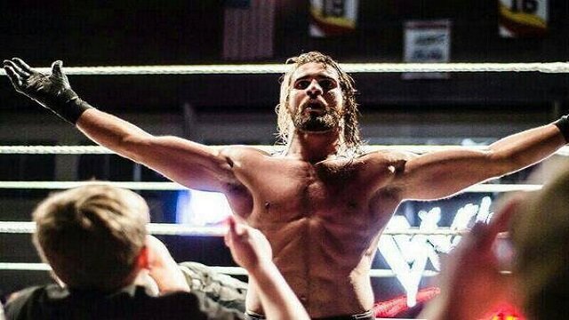 WWE-Money-In-The-Bank-Is-Seth-Rollins-Will-Win.jpg (640360)