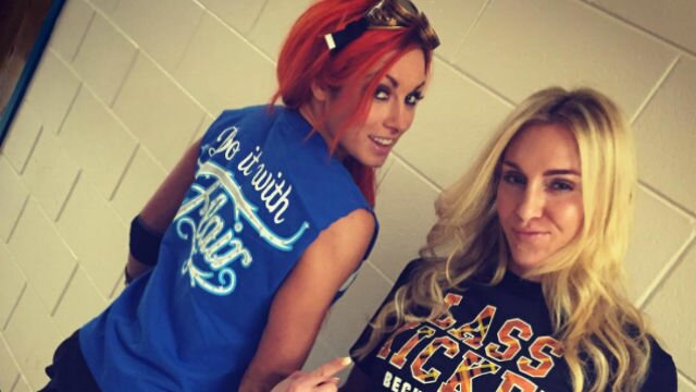 Becky Lynch vs. Sasha Banks vs. Charlotte (Divas Championship)
