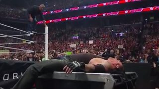  Shane McMahon Drops Devastating Elbow From Top Rope On Undertaker 