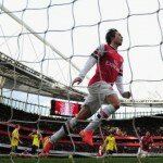 Tomas Rosicky Celebrates After Scoring for Arsenal vs Sunderland