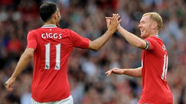 Ryan Giggs & Paul Scholes: Manchester United v New York Cosmos - Paul Scholes' Testimonial Match