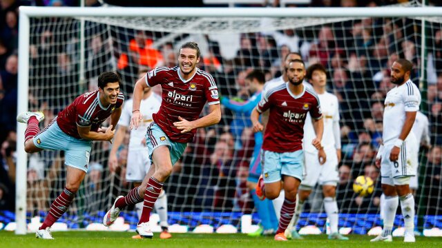 Andy Carroll scores for West Ham against Swansea