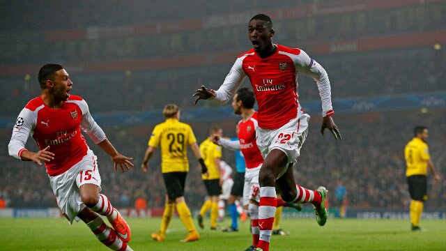 Yaya Sanogo scores for Arsenal