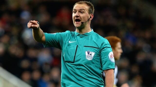 Referee Robert Madley gestures during the Barclays Premier League match between Newcastle United and Southampton at St James' Park on January 17, 2015 in Newcastle upon Tyne, England. (Photo by Nigel Roddis/Getty Images)