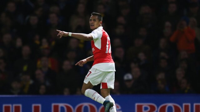 Alexis Sanchez celebrates scoring a goal for Arsenal