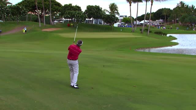 PGA TOUR | Paul Goydos holes his approach for the No. 10 shot of 2014