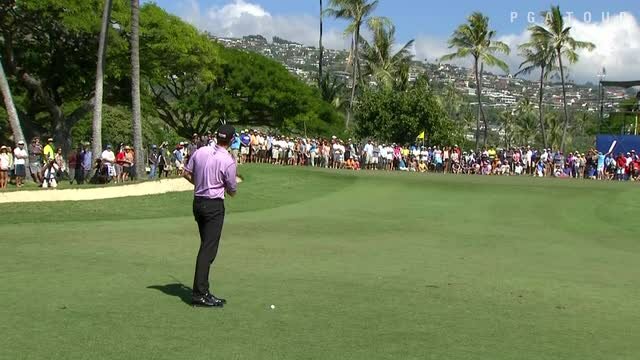 PGA TOUR | Jimmy Walker's chip shot sets up third birdie of the day at Sony Open