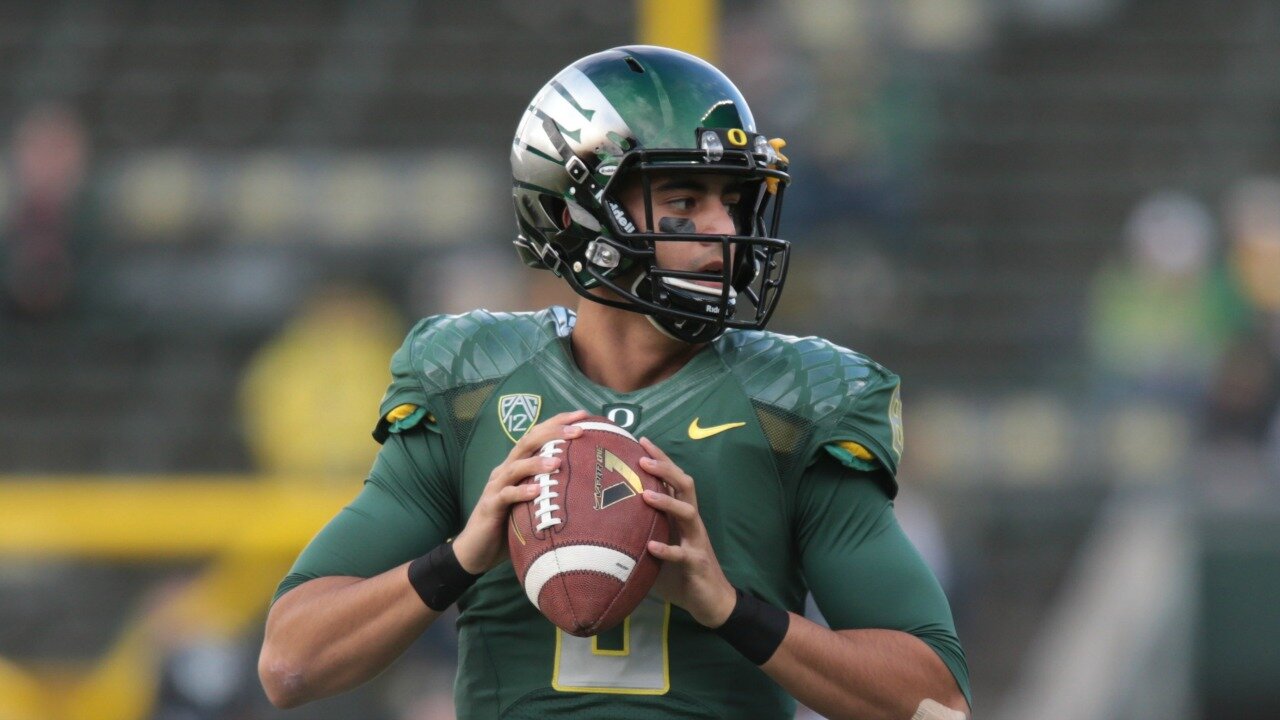 Championship Preview: Is Oregon's Marcus Mariota The Most Accomplished QB Ever?