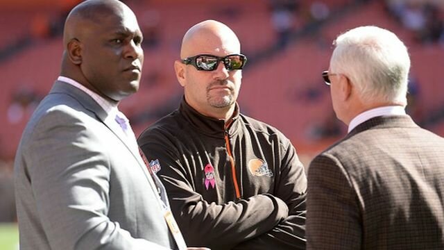 Manoloff: Who the Browns Should Overpay