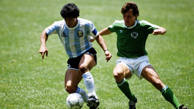 Diego Maradona bankrupt athletes