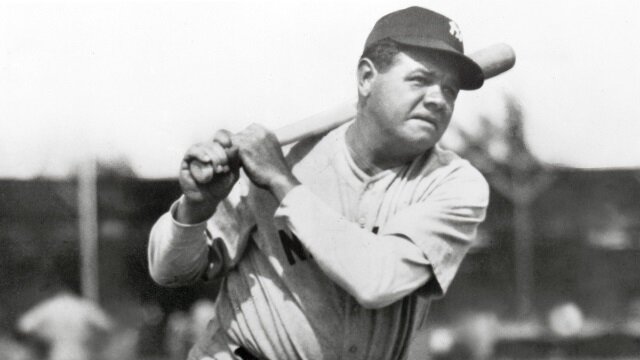 Babe Ruth - 6' 2", 215 lbs.