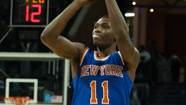 New York Knicks' Cleanthony Early Shot In Right Kneecap Outside Club