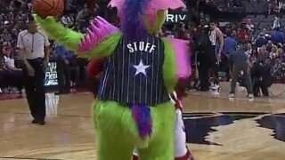  Watch Mascots From Raptors, Magic Get Into It 