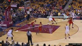 Watch Mo Williams' Pass Deflect Off Defender's Head And Go Right To Iman Shumpert