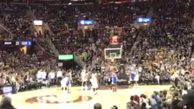 Cleveland Cavaliers Hit Draymond Green With Epic \'Draymond Sucks!\' Chant